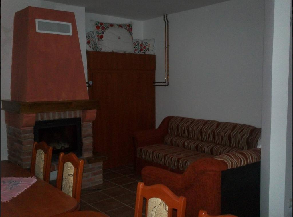 Szikla Vendeghaz Hotel Istenmezeje Bagian luar foto