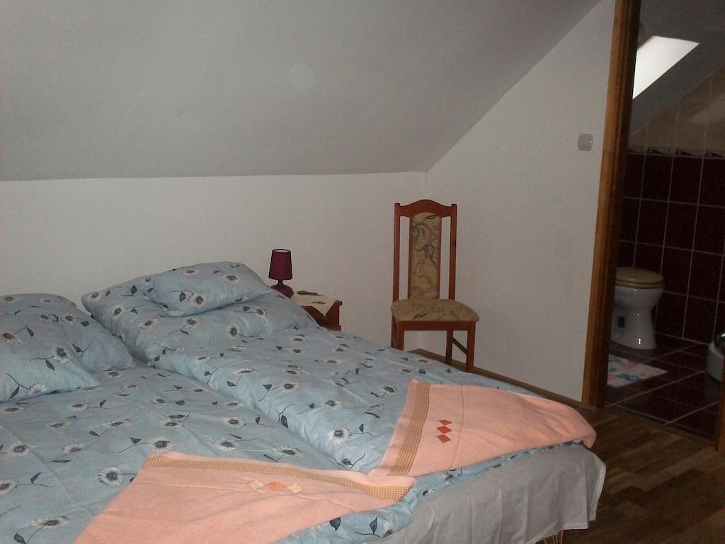 Szikla Vendeghaz Hotel Istenmezeje Bagian luar foto